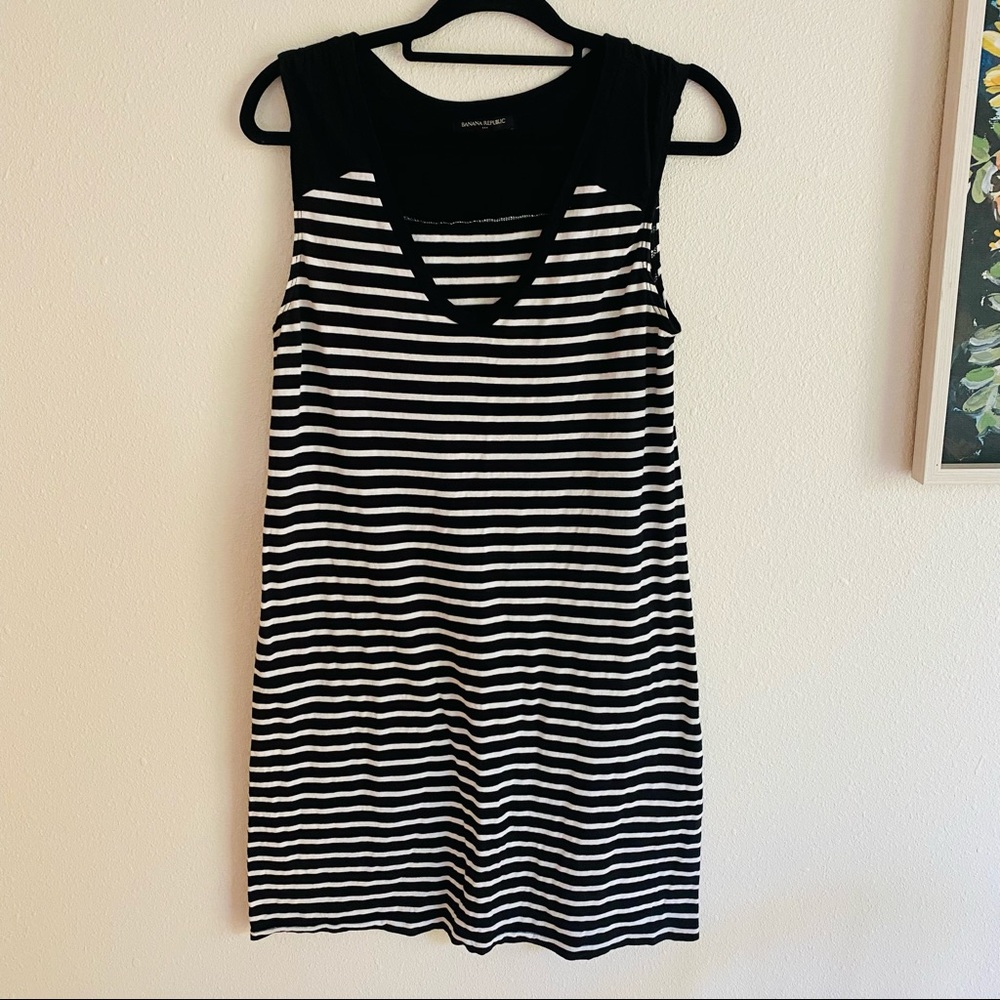 Banana Republic Black and White Striped Sleeveless Dress